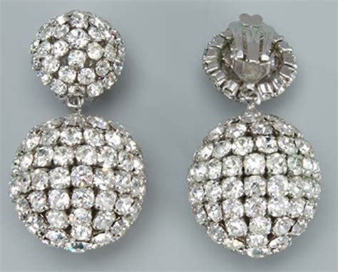 ohrringe christian dior 1966|Christian Dior Glamour Crystal Earrings 1966 .